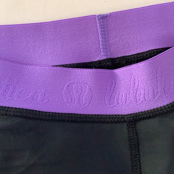 🍋 lululemon Hot Yoga Short - Picture 3 of 5